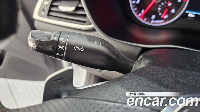 Genesis G70 2.0T AWD Supreme 2018 — фото 18