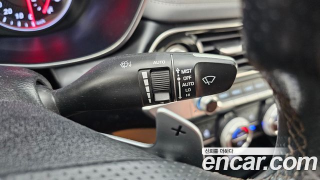 Genesis G70 2.0T AWD Supreme 2018 — фото 19