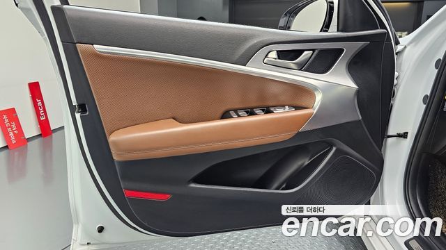 Genesis G70 2.0T AWD Supreme 2018 — фото 24