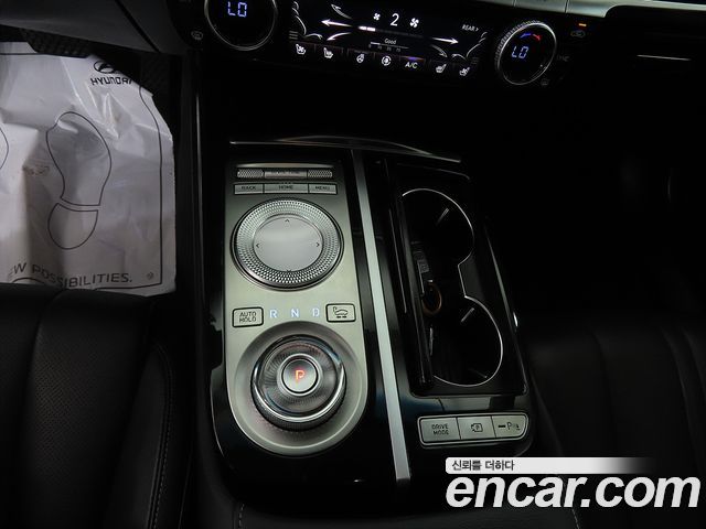 Genesis G80 (RG3) Gasoline 3.5 Turbo AWD 2021 — фото 10
