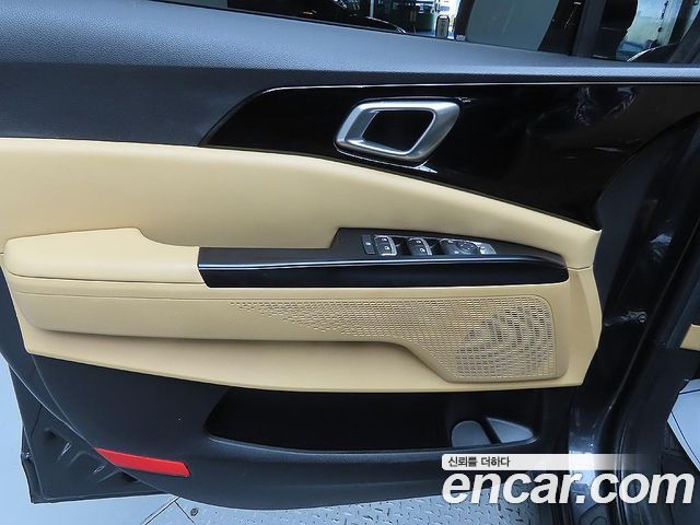 Kia Carnival (IV) Diesel 9-Seater Prestige 2023 — фото 9