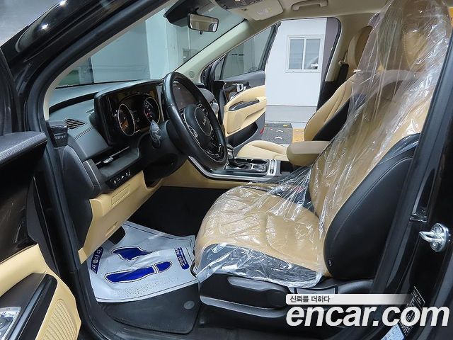 Kia Carnival (IV) Diesel 9-Seater Prestige 2023 — фото 10