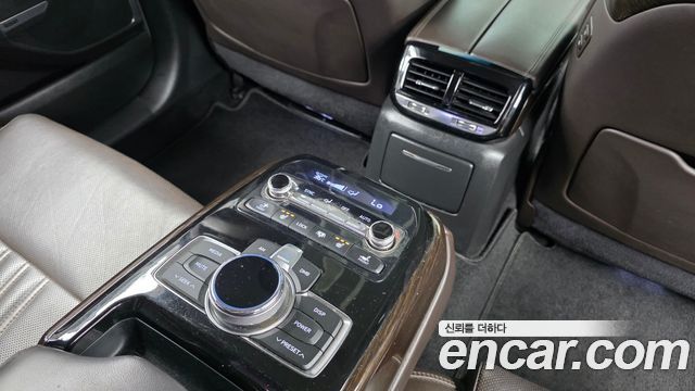 Genesis EQ900 3.8 GDI Luxury 2018 — фото 18