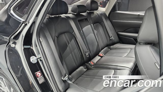 Hyundai Sonata (DN8) 2.0 Premium Family 2020 — фото 11