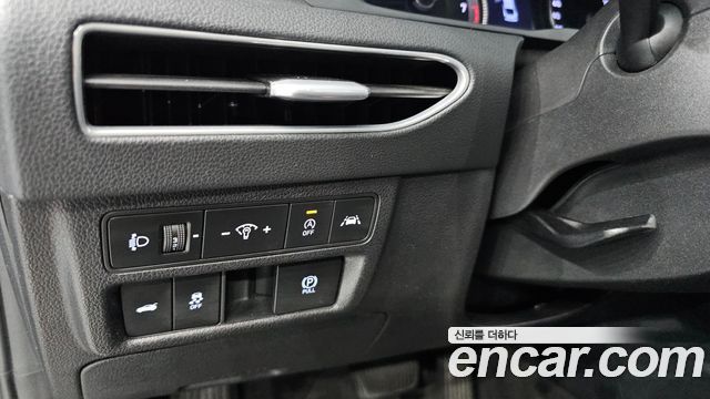 Hyundai Sonata (DN8) 2.0 Premium Family 2020 — фото 14