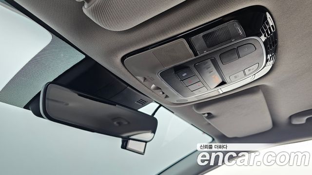 Hyundai Sonata (DN8) 2.0 Premium Family 2020 — фото 15