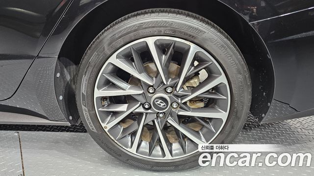 Hyundai Sonata (DN8) 2.0 Premium Family 2020 — фото 21