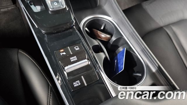 Hyundai Sonata (DN8) 2.0 Premium Family 2020 — фото 31