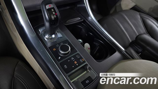 Land Rover Range Rover Sport (II) 3.0 SDV6 HSE 2016 — фото 9