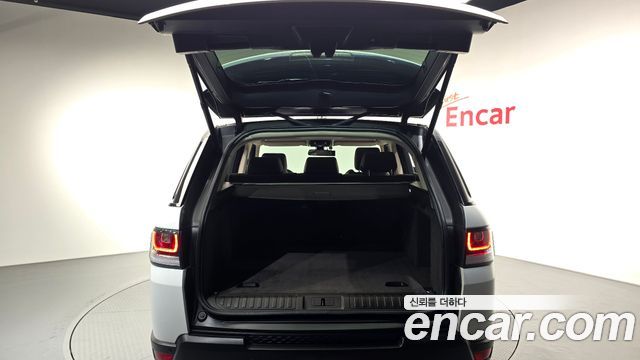 Land Rover Range Rover Sport (II) 3.0 SDV6 HSE 2016 — фото 24