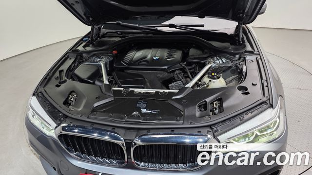 BMW 5 Series (G30) 520d M Sport Package Plus 2018 — фото 6