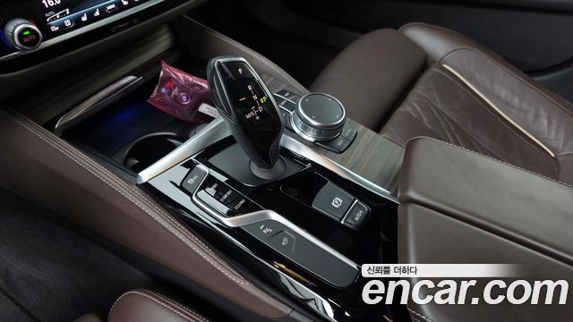 BMW 5 Series (G30) 520d M Sport Package Plus 2018 — фото 9