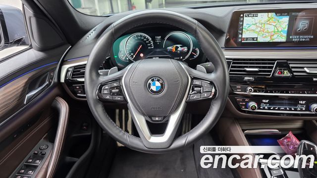 BMW 5 Series (G30) 520d M Sport Package Plus 2018 — фото 13