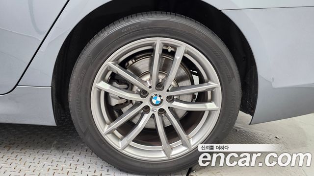 BMW 5 Series (G30) 520d M Sport Package Plus 2018 — фото 21