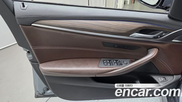 BMW 5 Series (G30) 520d M Sport Package Plus 2018 — фото 24