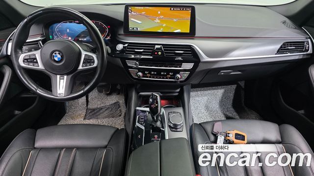 BMW 5 Series (G30) 520i M Sport 2023 — фото 7