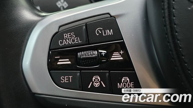 BMW 5 Series (G30) 520i M Sport 2023 — фото 18