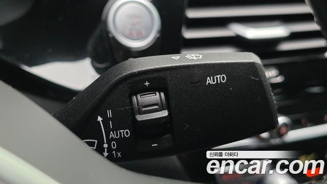 BMW 5 Series (G30) 520i M Sport 2023 — фото 19