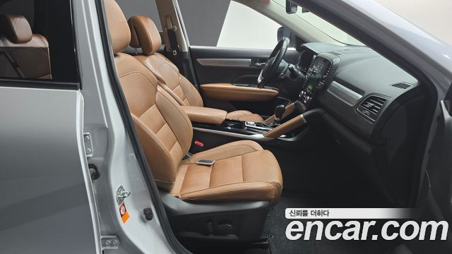 Renault Korea QM6 2.0 LPe RE 2WD 2021 — фото 26