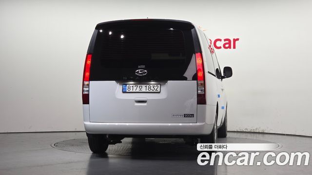 Hyundai Staria Cargo 3-Seater Modern 2023 — фото 4