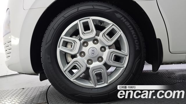 Hyundai Staria Cargo 3-Seater Modern 2023 — фото 5