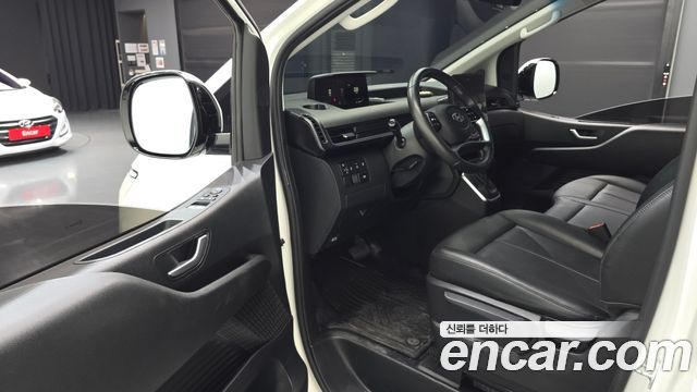 Hyundai Staria Cargo 3-Seater Modern 2023 — фото 10
