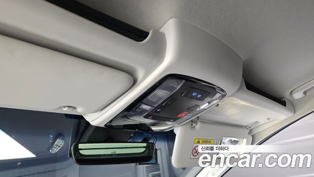 Hyundai Staria Cargo 3-Seater Modern 2023 — фото 20