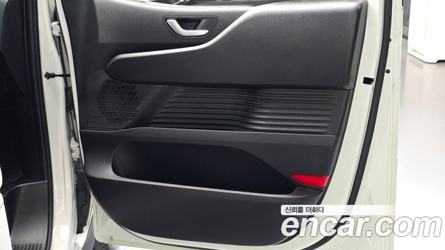 Hyundai Staria Cargo 3-Seater Modern 2023 — фото 25