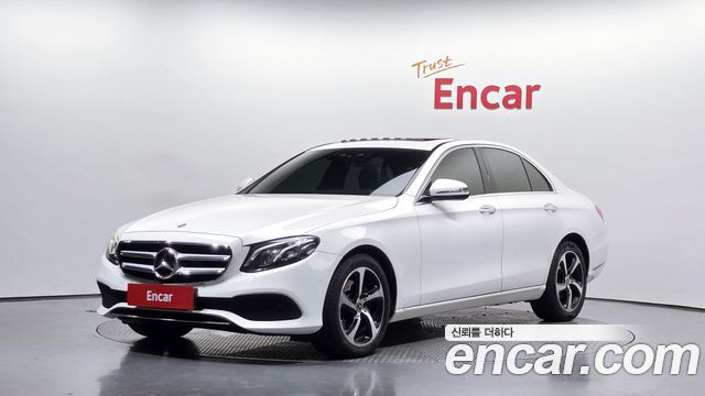 Mercedes-Benz E-Class (W213) E220d Avantgarde
