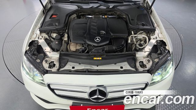 Mercedes-Benz E-Class (W213) E220d Avantgarde 2018 — фото 6