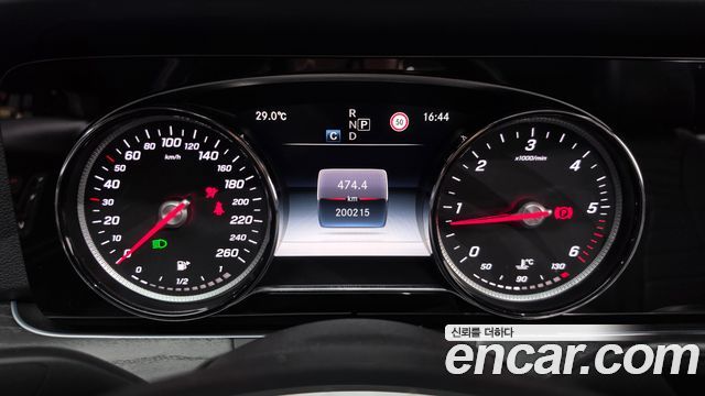 Mercedes-Benz E-Class (W213) E220d Avantgarde 2018 — фото 8