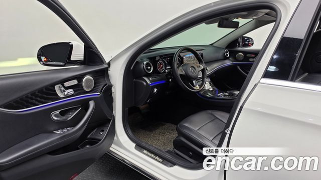 Mercedes-Benz E-Class (W213) E220d Avantgarde 2018 — фото 10