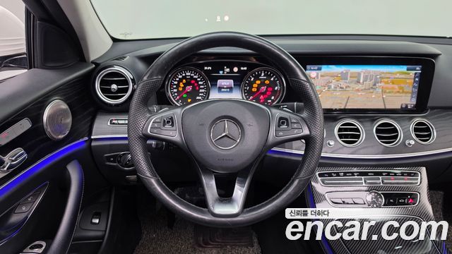 Mercedes-Benz E-Class (W213) E220d Avantgarde 2018 — фото 13