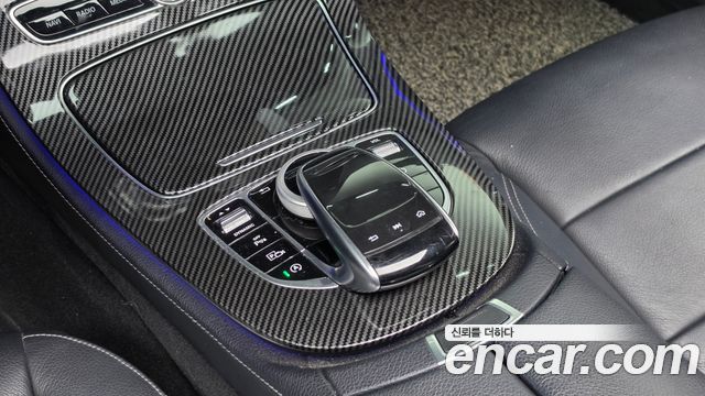 Mercedes-Benz E-Class (W213) E220d Avantgarde 2018 — фото 31