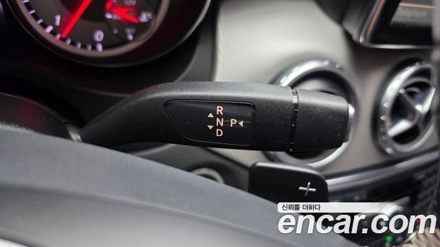 Mercedes-Benz GLA-Class (X156) GLA200 CDI 4MATIC 2015 — фото 9