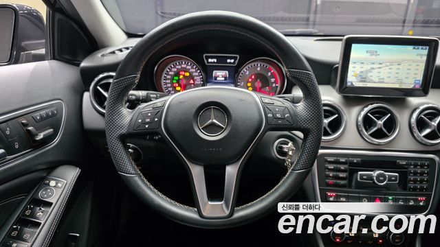 Mercedes-Benz GLA-Class (X156) GLA200 CDI 4MATIC 2015 — фото 13