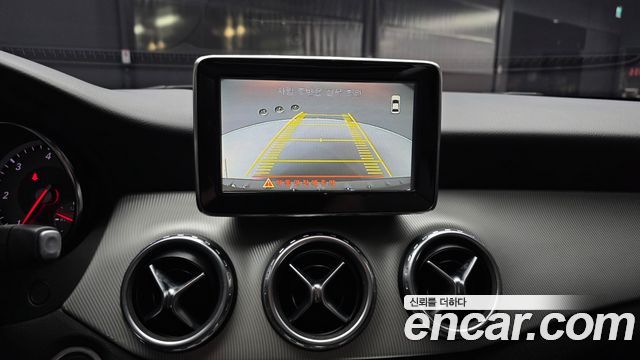 Mercedes-Benz GLA-Class (X156) GLA200 CDI 4MATIC 2015 — фото 15