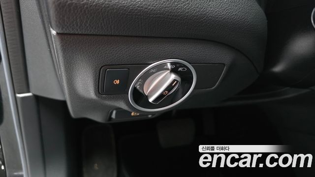 Mercedes-Benz GLA-Class (X156) GLA200 CDI 4MATIC 2015 — фото 18