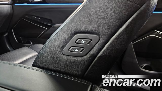 Kia K7 Premier 2.5 GDI Noblesse 2020 — фото 37