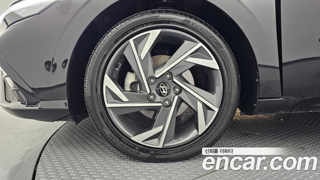 Hyundai Avante (CN7) 1.6 Inspiration 2024 — фото 5