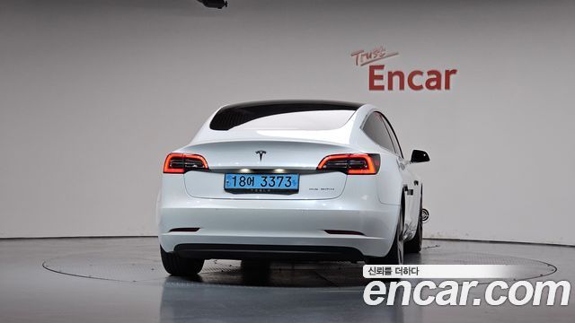 Tesla Model 3 Long Range AWD 2020 — фото 4