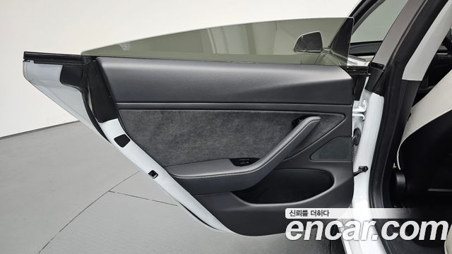 Tesla Model 3 Long Range AWD 2020 — фото 25