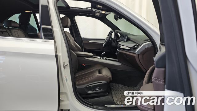 BMW X5 (F15) xDrive 30d M Sport package 2018 — фото 11