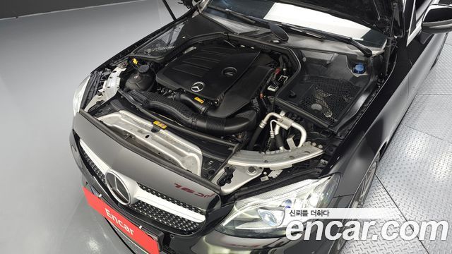 Mercedes-Benz C-Class (W205) C200 Cabriolet 2022 — фото 6