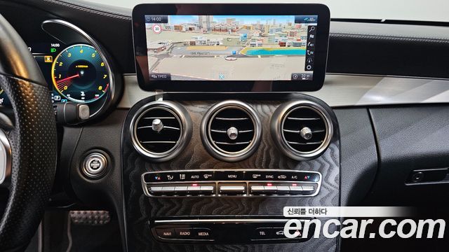 Mercedes-Benz C-Class (W205) C200 Cabriolet 2022 — фото 14