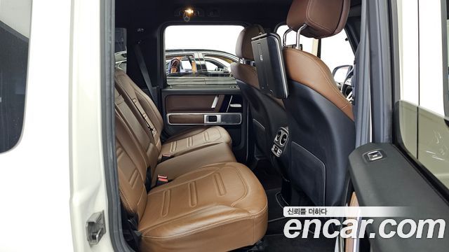 Mercedes-Benz G-Class (W463b) G400d 2021 — фото 12