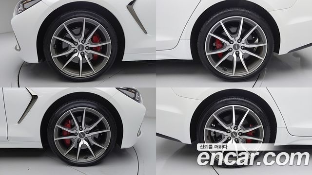 Genesis G70 2.0T AWD Sport Package 2019 — фото 24