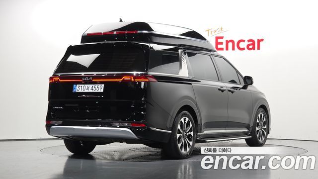 Kia Carnival (IV) Gasoline 9-Seater Hi-Limousine Signature 2023 — фото 2