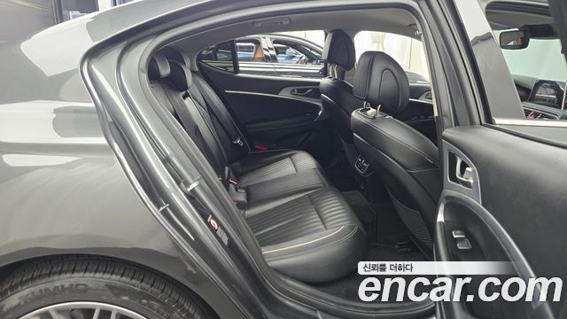 Genesis G70 2.0T Elite 2019 — фото 11