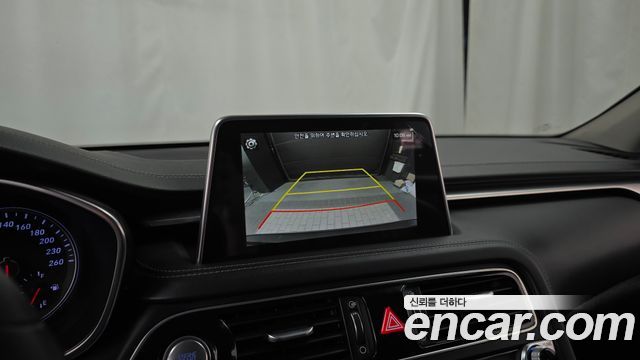 Genesis G70 2.0T Elite 2019 — фото 14